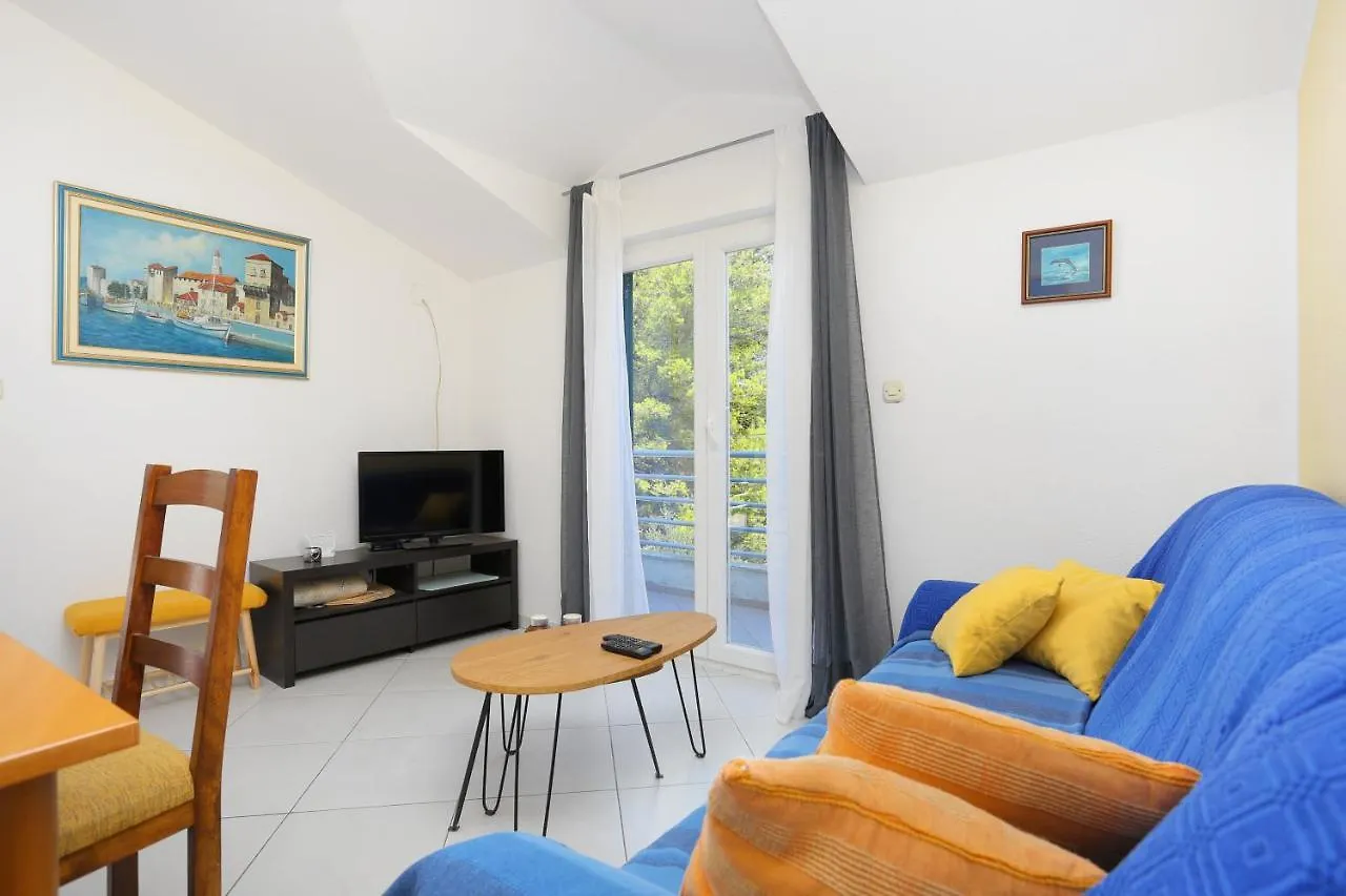 Apartments By The Sea Arbanija, Ciovo - 4320 Trogir